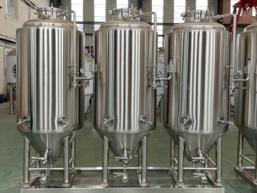 500L Fermenters in UK