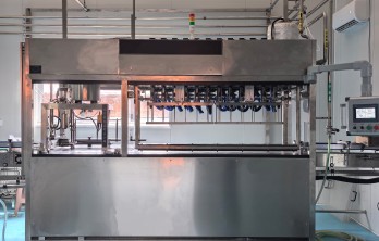 Automatic Isobaric Bottle Filling Machine for Beer Carbonated Drink